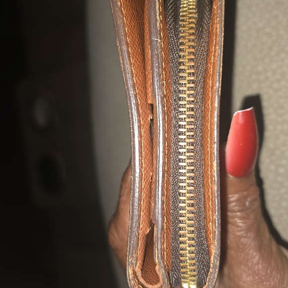 Louis Vuitton Brown Monogram Snap Wallet - Picture 2 of 8